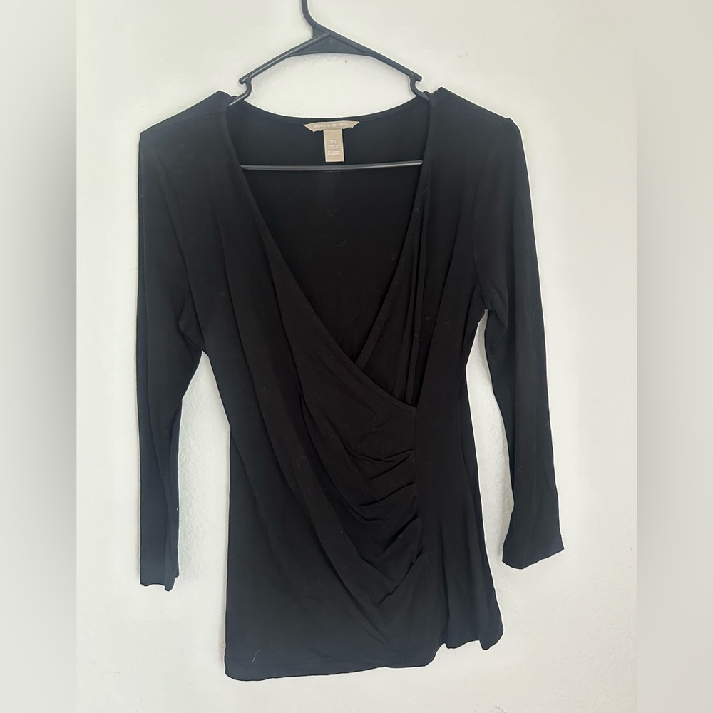 Banan Republic black soft work tee nwot